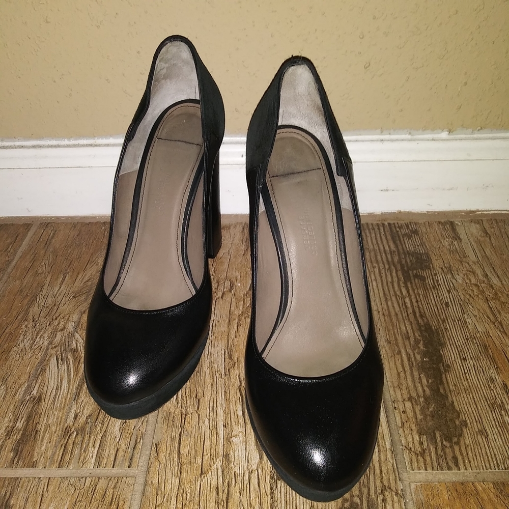 Versace Collection Pump - Picture 7 of 16